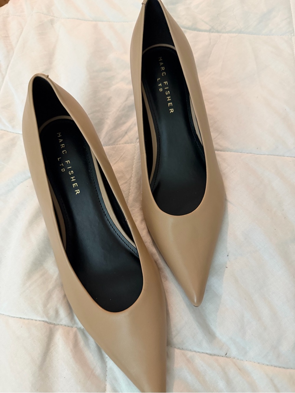 Marc Fisher Pointed Toe Nude/Tan Pumps